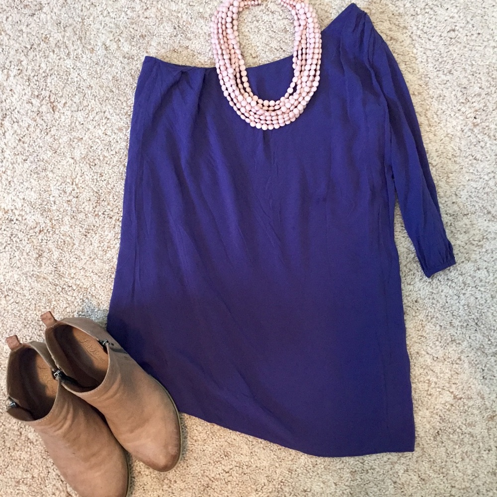 Lulu's purple one sleeve tunic top